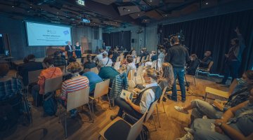 Eröffnung der Schulungsveranstaltung im Plenum